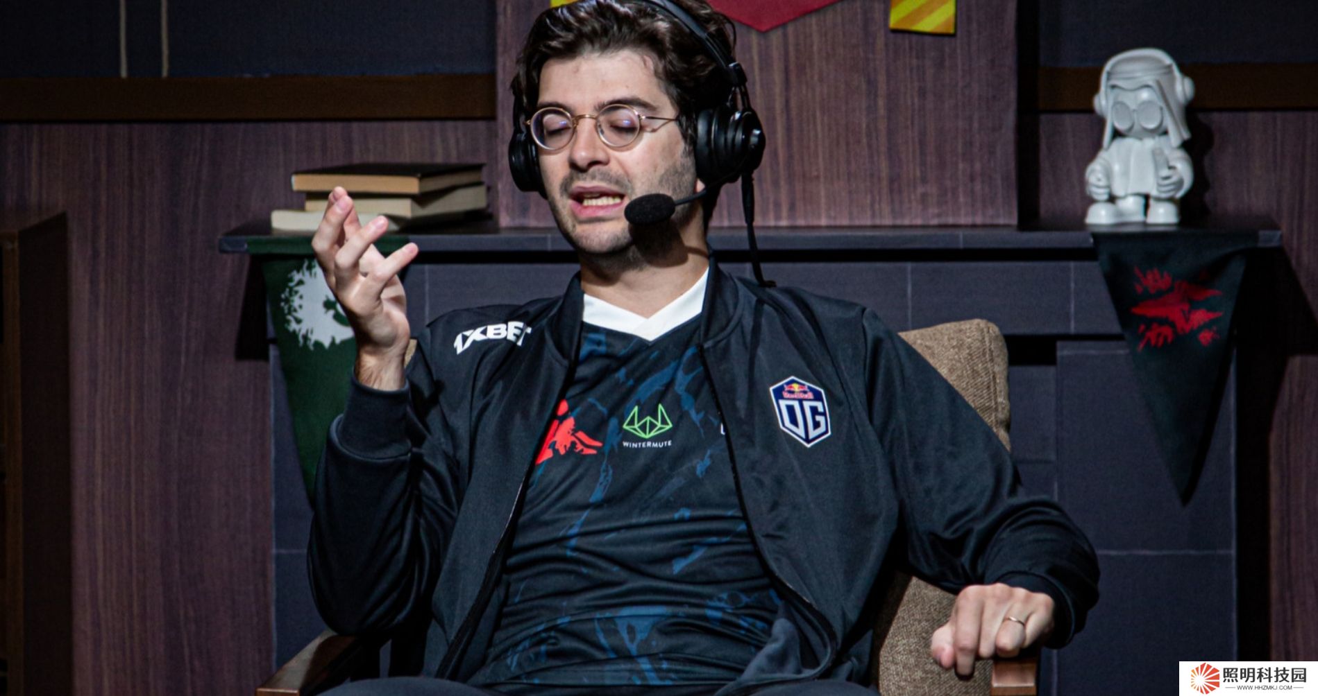 Ceb：我不同意33是最強的線下選手