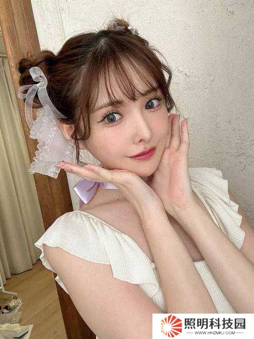 波多野結衣AV背后爆紅的秘密！這個行業的殘酷真相你知道嗎？